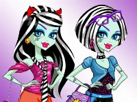 Monster high dress up